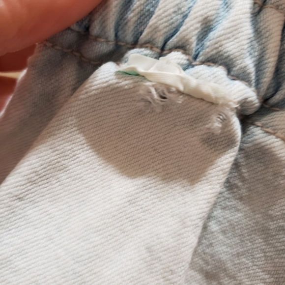 LA Gear vintage high-waisted distressed shorts - Picture 7 of 10